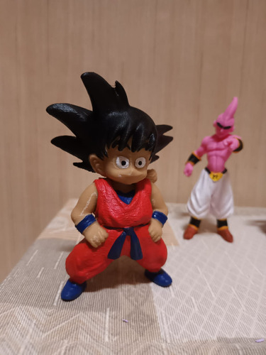4 Personajes De Dragon Ball De 10 Cm De Alto