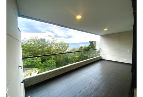 Apartaestudio En Venta En Poblado Transversal Superior