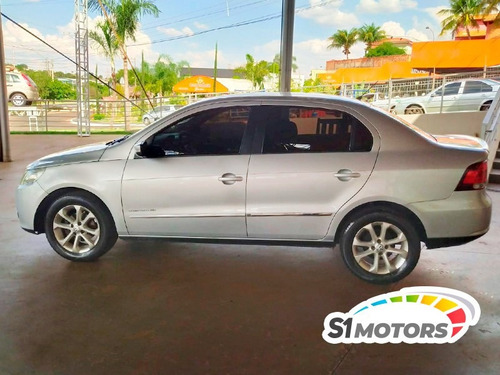 Imagem 8 de 15 de Volkswagen Voyage Comfortline 1.6 Prata 2011