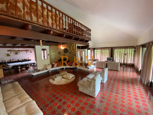 Imagen 1 de 19 de Casa, 4 Dormitorios, 5 Baños, San Rafael, Venta