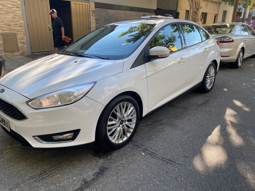 Ford Focus III 2.0 Se Plus At6