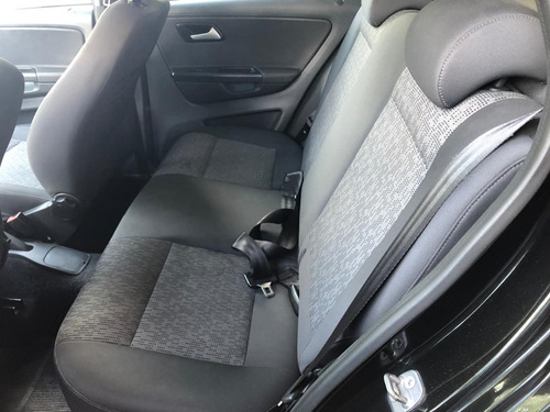 Volkswagen Fox 1.0 Tec (flex) 4p 2014