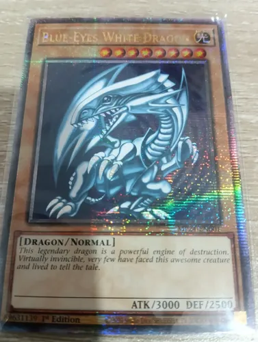 Blue-Eyes White Dragon MP24-EN001 – Quarter Century Secret Rare, 1. Auflage – Yu-Gi-Oh Sammelkarte