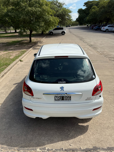 Peugeot 207 1.4 Active 75cv