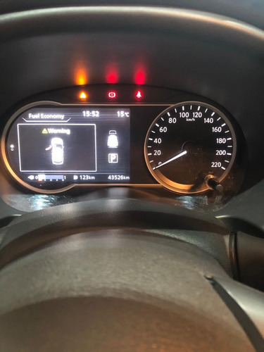 Imagem 4 de 8 de Nissan Kicks 2019 1.6 16v Sl Aut. 5p