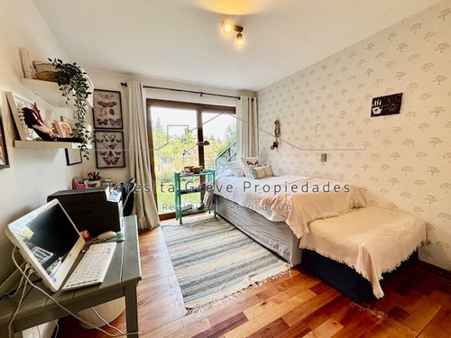 Excelente Casa Condominio El Huinganal