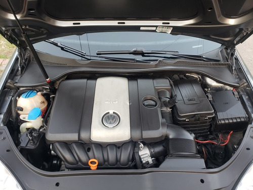 Volkswagen Vento 2.5 Advance 2007