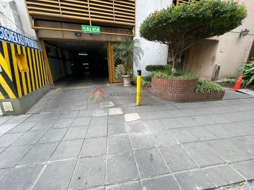 Imagen 3 de 9 de Venta De Cochera, Ubicada En Colombre 159, Lomas De Zamora