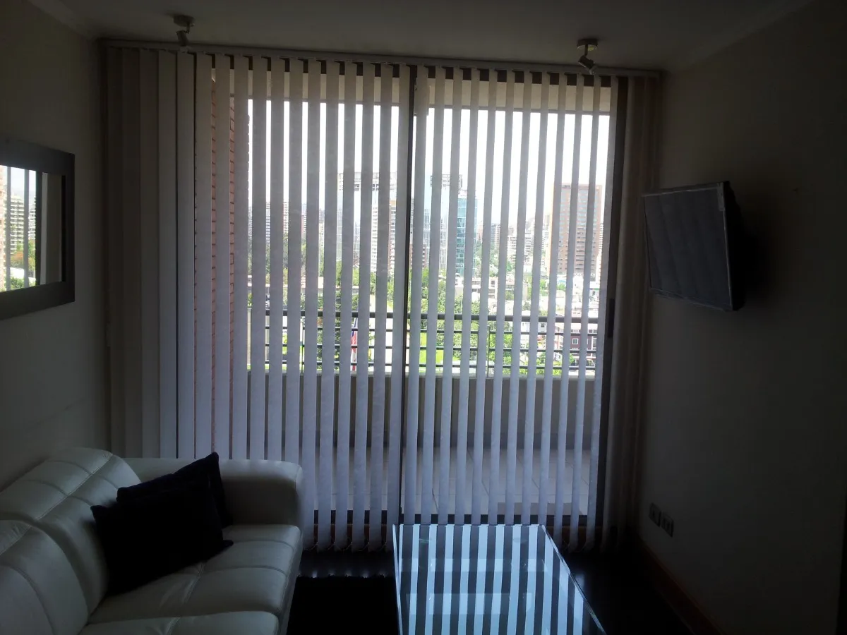 Imagen 2 de 11 de Excelente Depto. Un Dorm. Amoblado Metro E. Militar