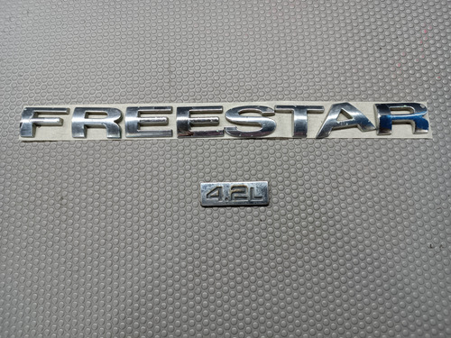 Emblema Trasero Letras Ford Freestar 2007