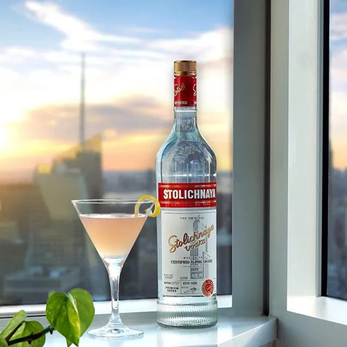 Vodka Stolichnaya 1L Kit 3 Unidades