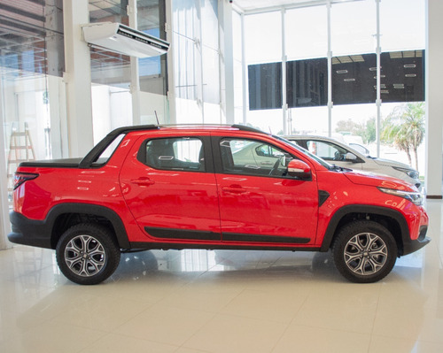 Imagen 2 de 7 de Fiat Strada Volcano 1.3