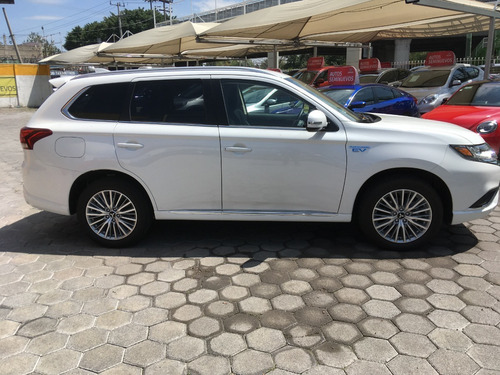 Mitsubishi Outlander Híbrida Phev Se