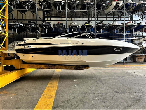 Imagen 2 de 18 de Quicksilver 2400 (2012)* Mercruiser 260hp* Toma Auto/lancha