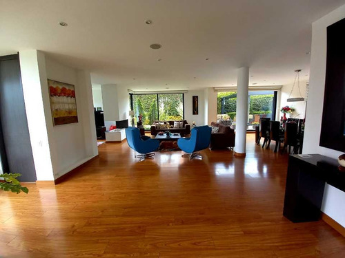Imagen 17 de 21 de Casa Clubhouse Cota