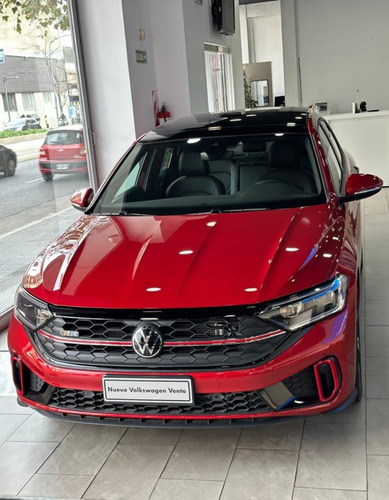 Imagen 4 de 25 de Volkswagen Vento 2023 2.0tsi Gli 230cv Dsg Entrega Inmediata