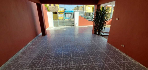 Venta De Casa Villa Mella