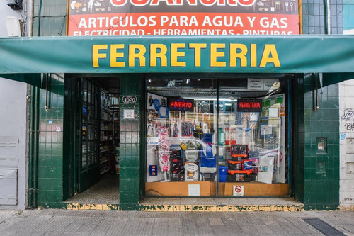 Imagen 3 de 3 de Local Con Vidriera Al Frente - Centro De Rosario