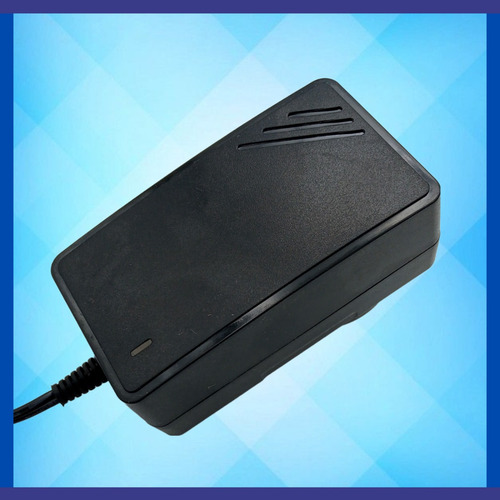 Imagen 5 de 10 de Fuente 12v 4amp Tipo Cargador Para Cctv Modem Camara Dvr