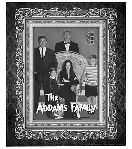 Manta Suave Y Cálida The Addams Family Plush Fleece
