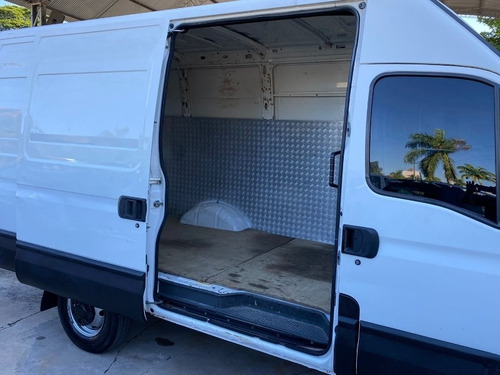 Imagem 8 de 10 de Iveco Daily 35s14 Chassi Cabine Turbo Intercooler