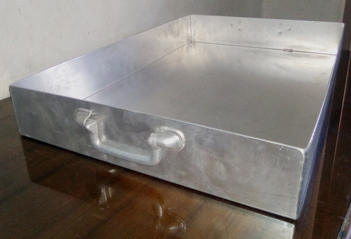 Imagen 1 de 3 de Bandeja Aluminio Esquina Soldada