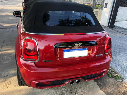 Imagen 3 de 7 de Mini Cooper S 2018 2.0 F55 Chili 192cv