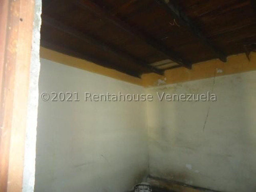 Imagen 22 de 30 de °|° Jglópez °|° Edificio Con Loca Oficina Y Mas En Venta Zona Industrial 2 Barquisimeto Lara, 0414-5533925 Codigo 23-24747 $ 150000 5 Baños 549 M²