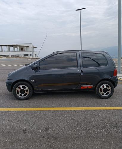 Renault Twingo 1.2 Access +