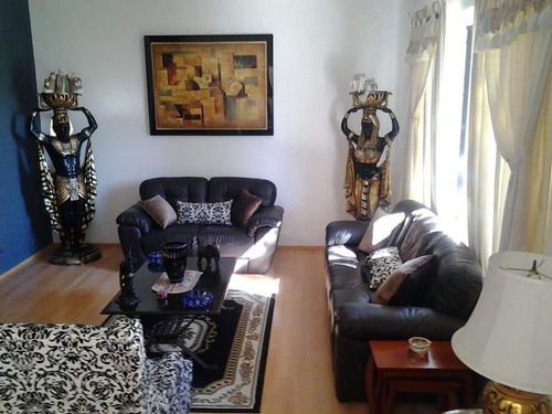 Imagen 10 de 12 de Casa En Venta Av. De La Rica