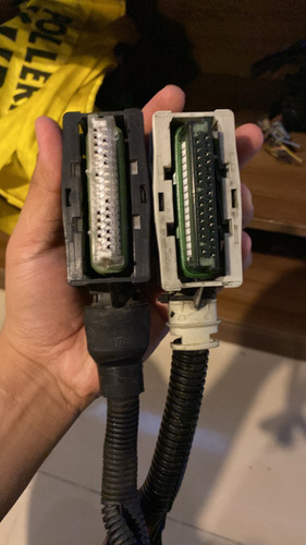 Computadora De Chevy C2 Y C3 Con Arneses Liberada (Usado)