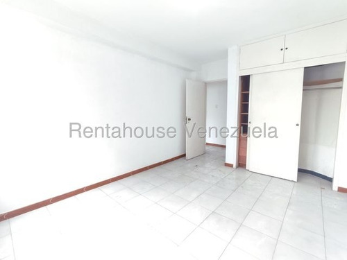 Yj Apto Altamira Confortable Apartamento Para Su Remodelación, Con Gran Potencial