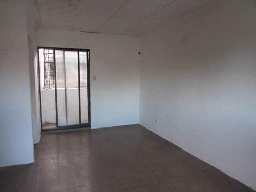 Se Vende Depto De 2 Dormitorios En Santo Tome!