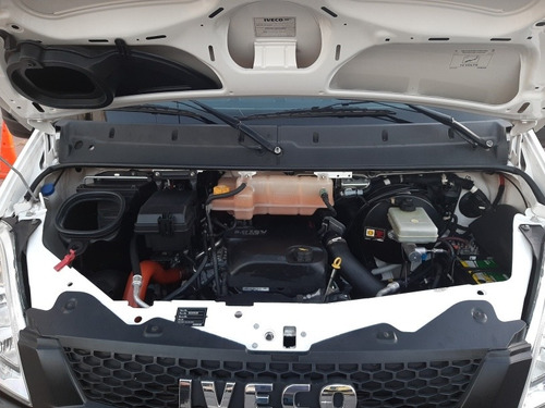 Imagen 7 de 25 de Iveco Daily 55c17