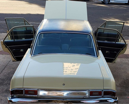Dodge Le Baron