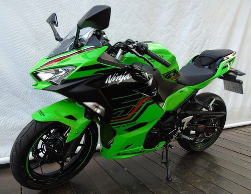 Kawasaki Ninja 400 Krt Réplica