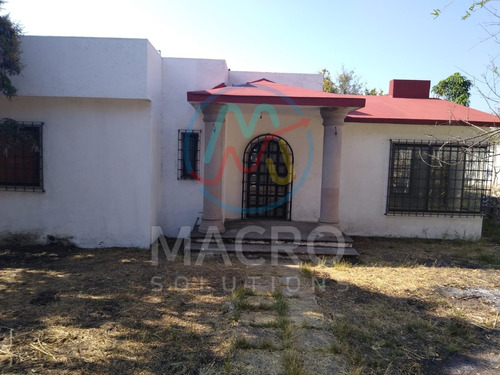 En Venta Casa De 1 Nivel En Fracc. Praderas De Oaxtepec Con Amplio Jardin Apta A Creditos