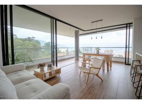 Apartamento En Loma Del Escobero Parte Baja