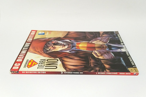 Superman Tierra Uno Dc Comic Pasta Blanda (Usado)