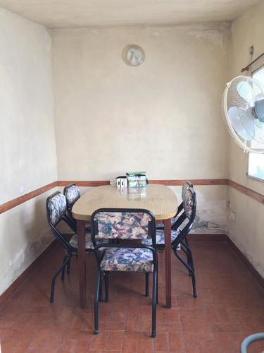 Imagen 4 de 9 de Casa Tipo P.h. En Muy Buena Ubicacion (barrio Malvinas)