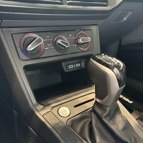 Volkswagen Polo 1.0 TSI 170 Comfortline AT
