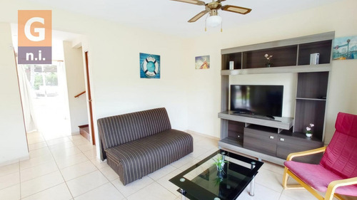Casa En Piriápolis (portales) - Ref. 4576