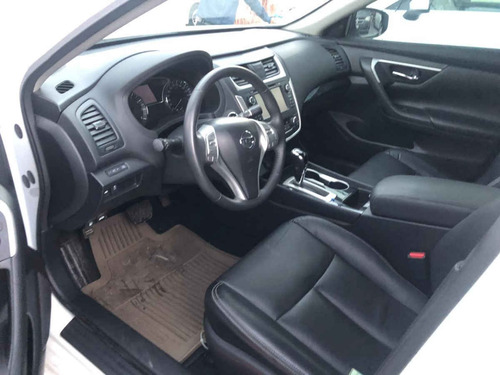 Nissan Altima 2017 4p Advance Navi L4/2.5 Aut