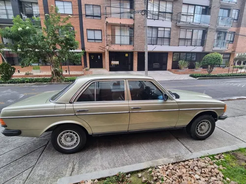 Mercedez 230 E Verde