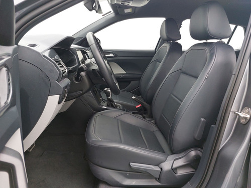 Volkswagen T-Cross 1.4 250 TSI TOTAL FLEX HIGHLINE AUTOMÁTICO