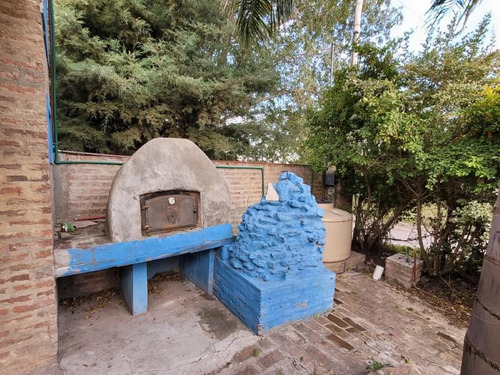 Imagen 10 de 26 de Casa Quinta Con Pileta, Y Amplio Terreno Parquizado