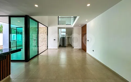 Casa En Venta En Mérida En Privada Parque Natura, Sitpach