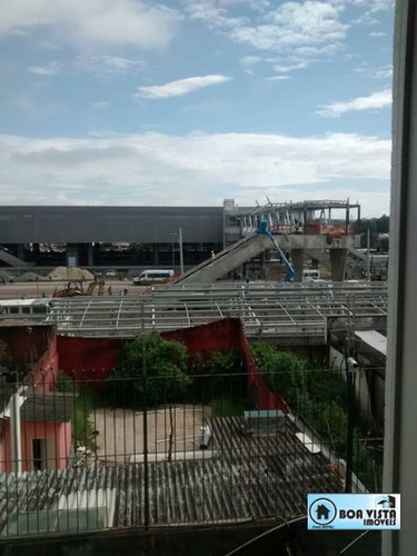 Imagem 2 de 12 de Apartamento Padrão Com 1 Quarto - B0131-l