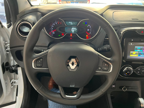 Imagem 15 de 21 de Renault Captur Intense 2.0