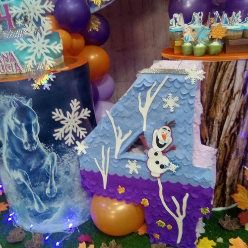 Imagen 1 de 9 de Piñatas